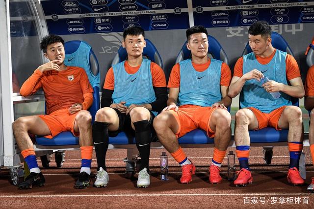 冲击决赛！中国男足今日迎战韩国队